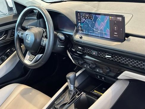 Used 2025 Honda Accord Touring image 35
