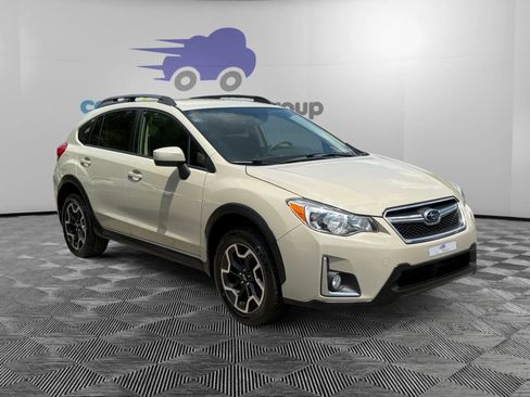 Used 2017 Subaru Crosstrek 2.0i Premium w/ Popular Package #1 AWD/4WD image 7