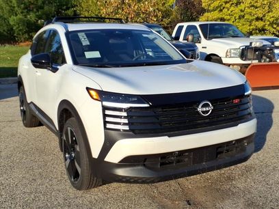 New 2026 Nissan Kicks SR