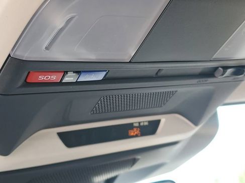 Certified 2025 Subaru Crosstrek 2.5i Premium w/ Convenience Package #2 AWD/4WD image 29
