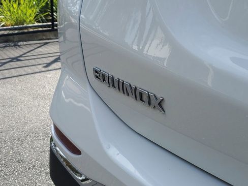 Used 2020 Chevrolet Equinox Premier image 29