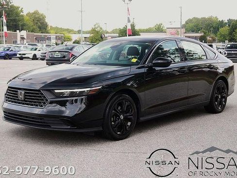 Used 2024 Honda Accord EX image 3