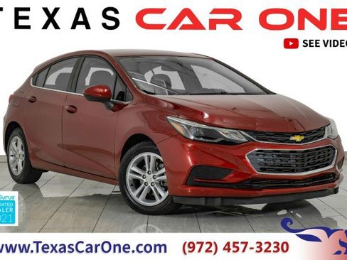 Used 2017 Chevrolet Cruze LT w/ Convenience Package image 1