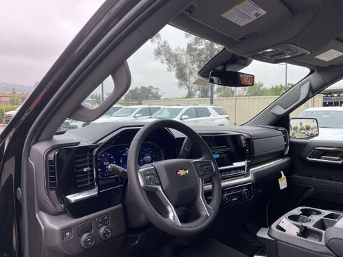 Used 2025 Chevrolet Silverado 1500 LT w/ All Star Edition Plus image 10