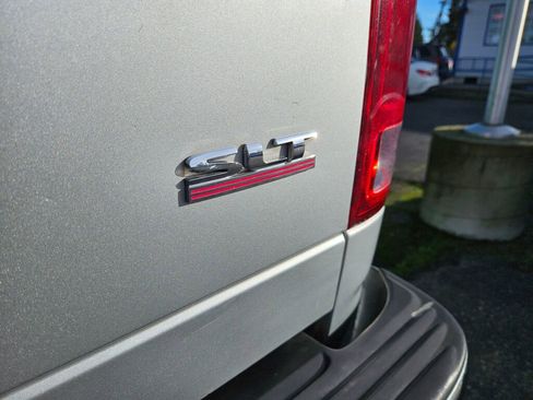 Used 2004 Dodge Ram 1500 Truck SLT image 9