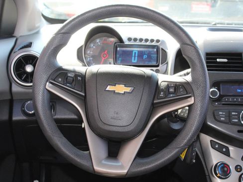Used 2013 Chevrolet Sonic LT image 20