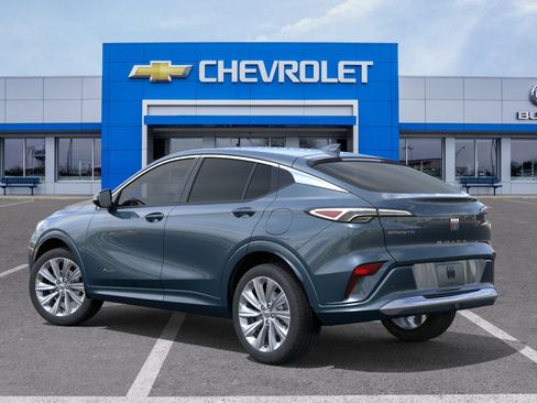 New 2026 Buick Envista Avenir FWD image 3