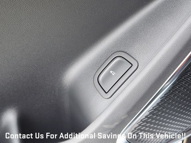 New 2026 GMC Acadia Denali w/ Super Cruise Package FWD image 18
