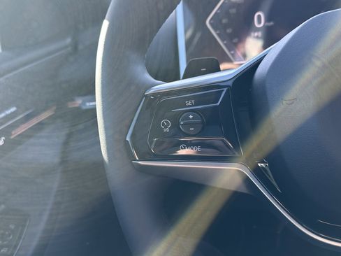 Used 2026 BMW 530i xDrive image 18