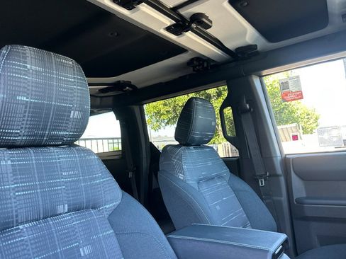 New 2026 Ford Bronco Heritage Edition AWD/4WD image 17