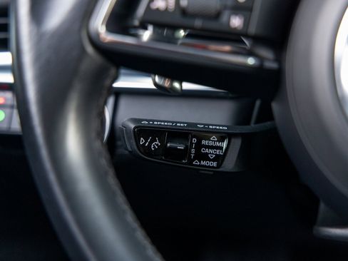 Certified 2023 Porsche Panamera image 32