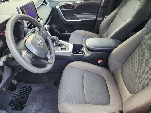 Certified 2023 Toyota RAV4 LE AWD/4WD image 11