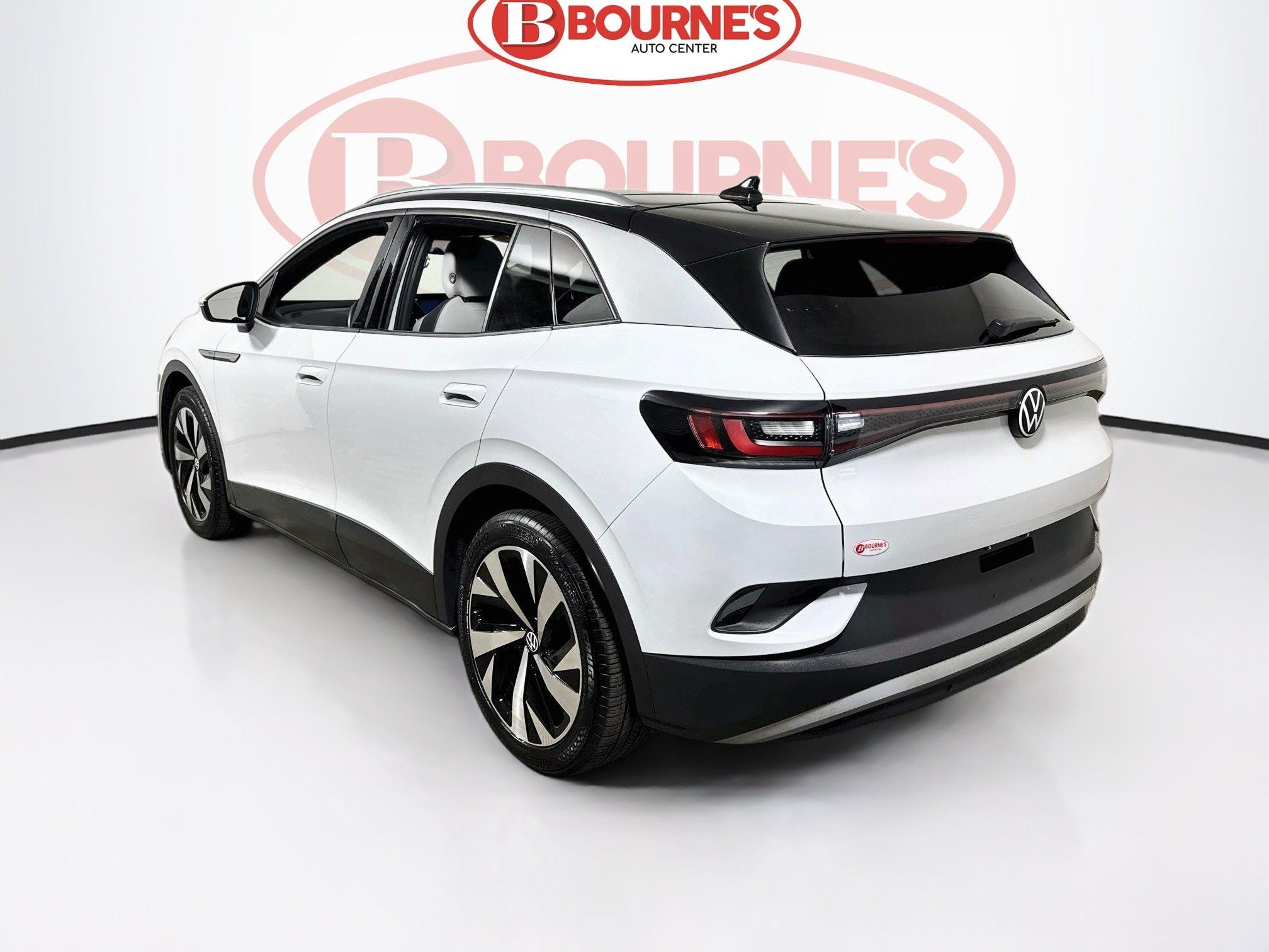 Used 2022 Volkswagen ID.4 Pro S w/ Gradient Package RWD image 8