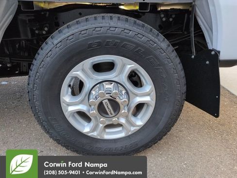 New 2026 Ford F250 XLT w/ XLT Premium Package AWD/4WD image 31