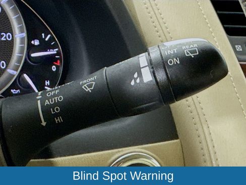 Used 2017 INFINITI QX80 2WD w/ Deluxe Technology Package image 15