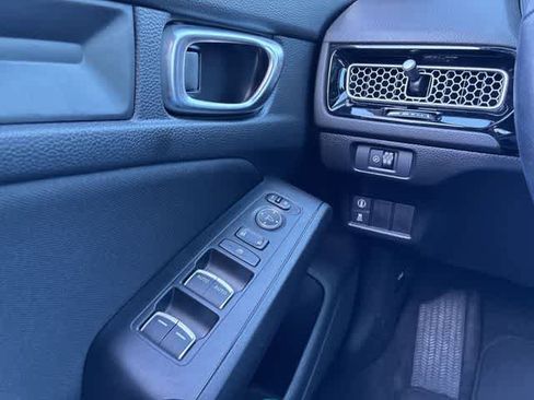 Used 2024 Honda Civic Sport image 37