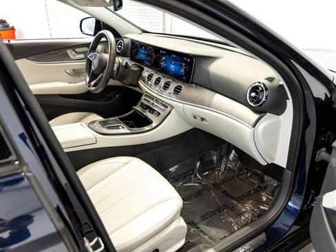 Used 2023 Mercedes-Benz E 350 Sedan image 29