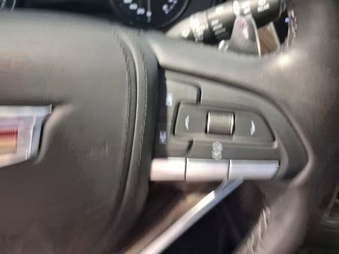 Used 2023 Cadillac XT6 Sport w/ Platinum Package AWD/4WD image 9