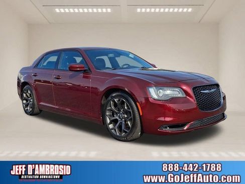 Used 2019 Chrysler 300 S RWD image 1