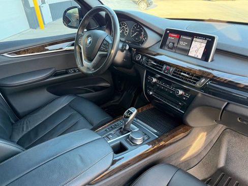 Used 2018 BMW X5 xDrive35d image 16