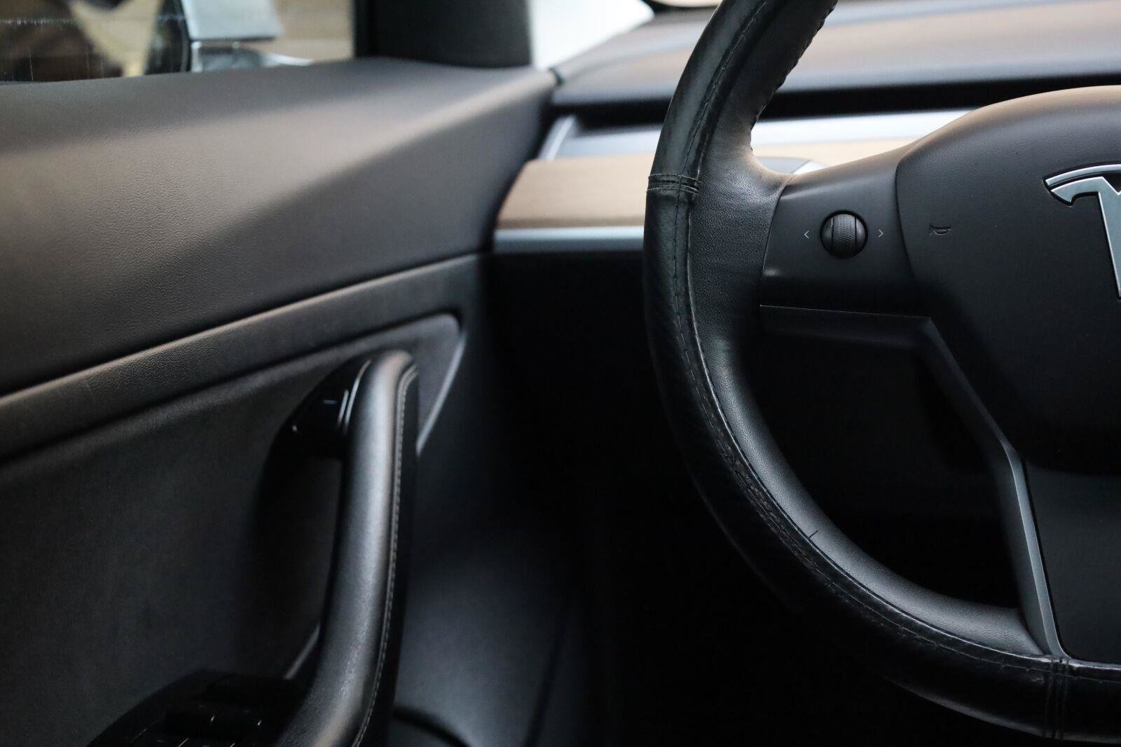 Used 2020 Tesla Model 3 Standard Range Plus RWD image 32