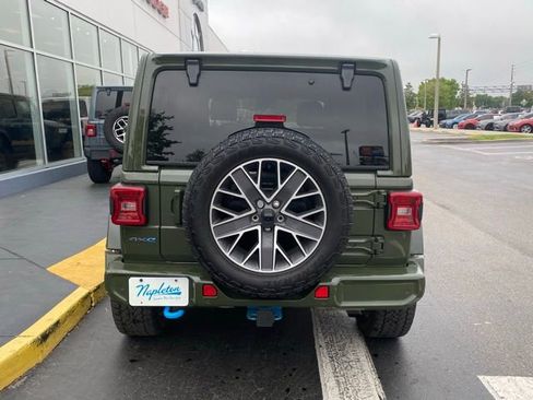 Used 2024 Jeep Wrangler High Altitude image 8