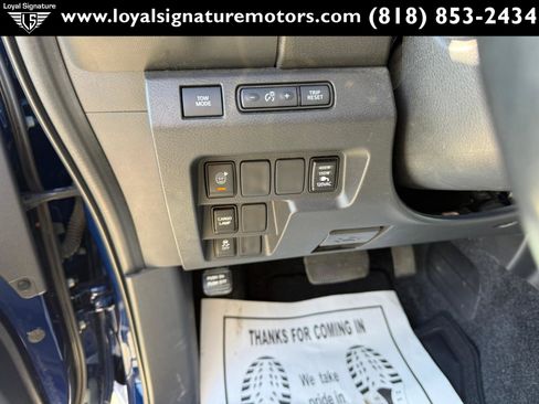 Used 2023 Nissan Frontier SV w/ SV Convenience Package image 22