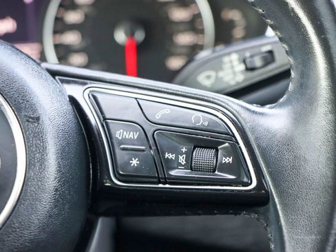 Used 2017 Audi A4 2.0T Ultra Premium w/ Convenience Package image 31