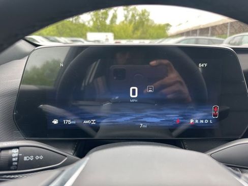 New 2026 Chevrolet Equinox LT AWD/4WD image 20