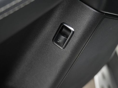 Used 2018 Mercedes-Benz GLE 63 AMG S image 23