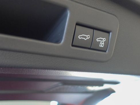 New 2026 Toyota 4Runner 4WD image 36
