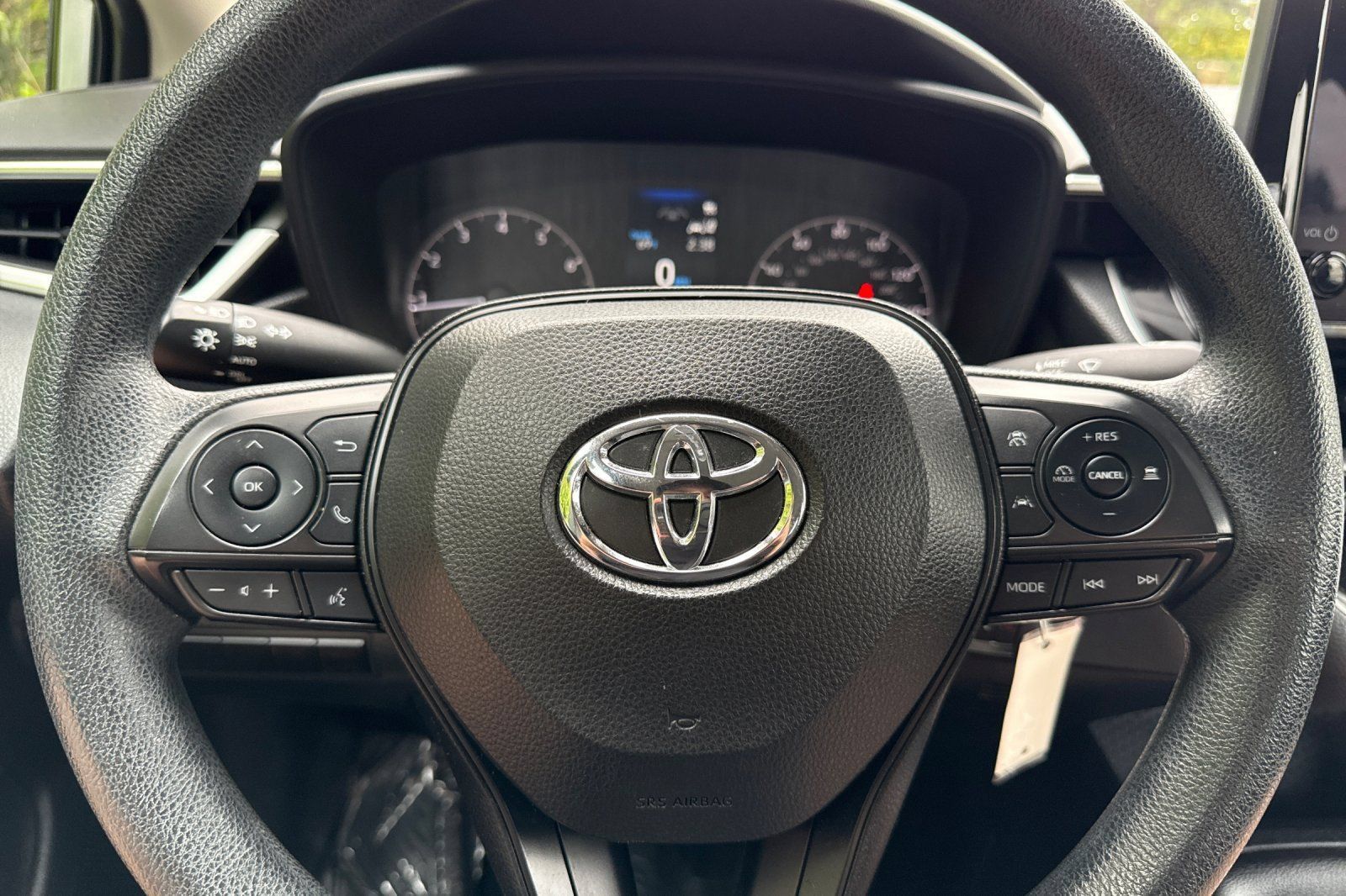 Used 2023 Toyota Corolla LE FWD image 21