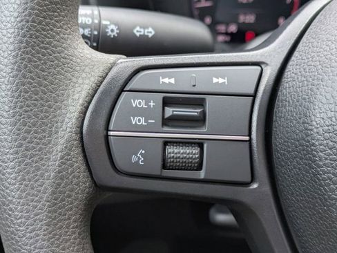 Used 2025 Honda Accord SE image 26