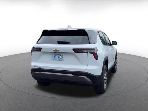 Used 2025 Chevrolet Equinox LT FWD image 14