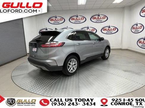 Certified 2024 Ford Edge SEL AWD/4WD image 8