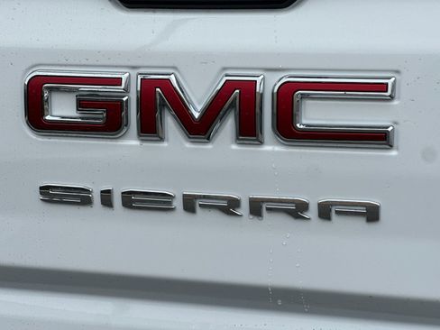New 2026 GMC Sierra 2500 Pro w/ Convenience Package image 25