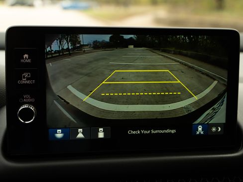 Certified 2026 Honda HR-V Sport image 32