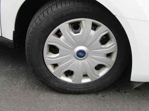 Used 2020 Ford Transit Connect XLT image 4