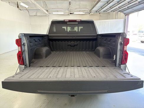 Certified 2024 Chevrolet Silverado 1500 LT w/ Convenience Package II AWD/4WD image 15