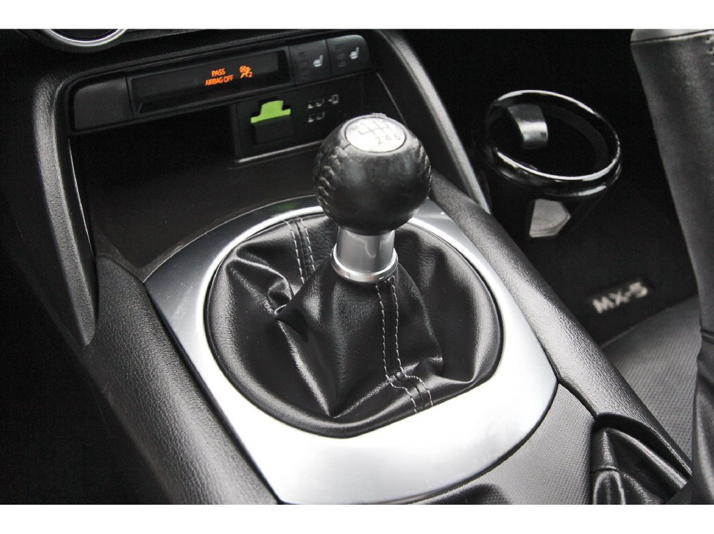 Used 2023 MAZDA MX-5 Miata Grand Touring RWD image 25