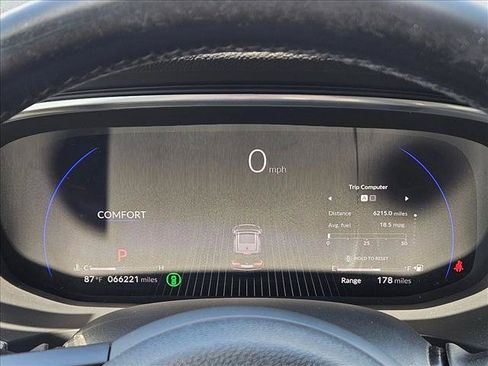 Used 2023 Acura MDX FWD image 10