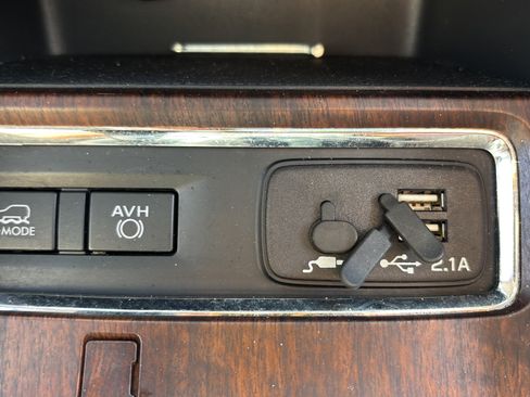 Used 2021 Subaru Ascent Touring w/ Popular Package #2A AWD/4WD image 21