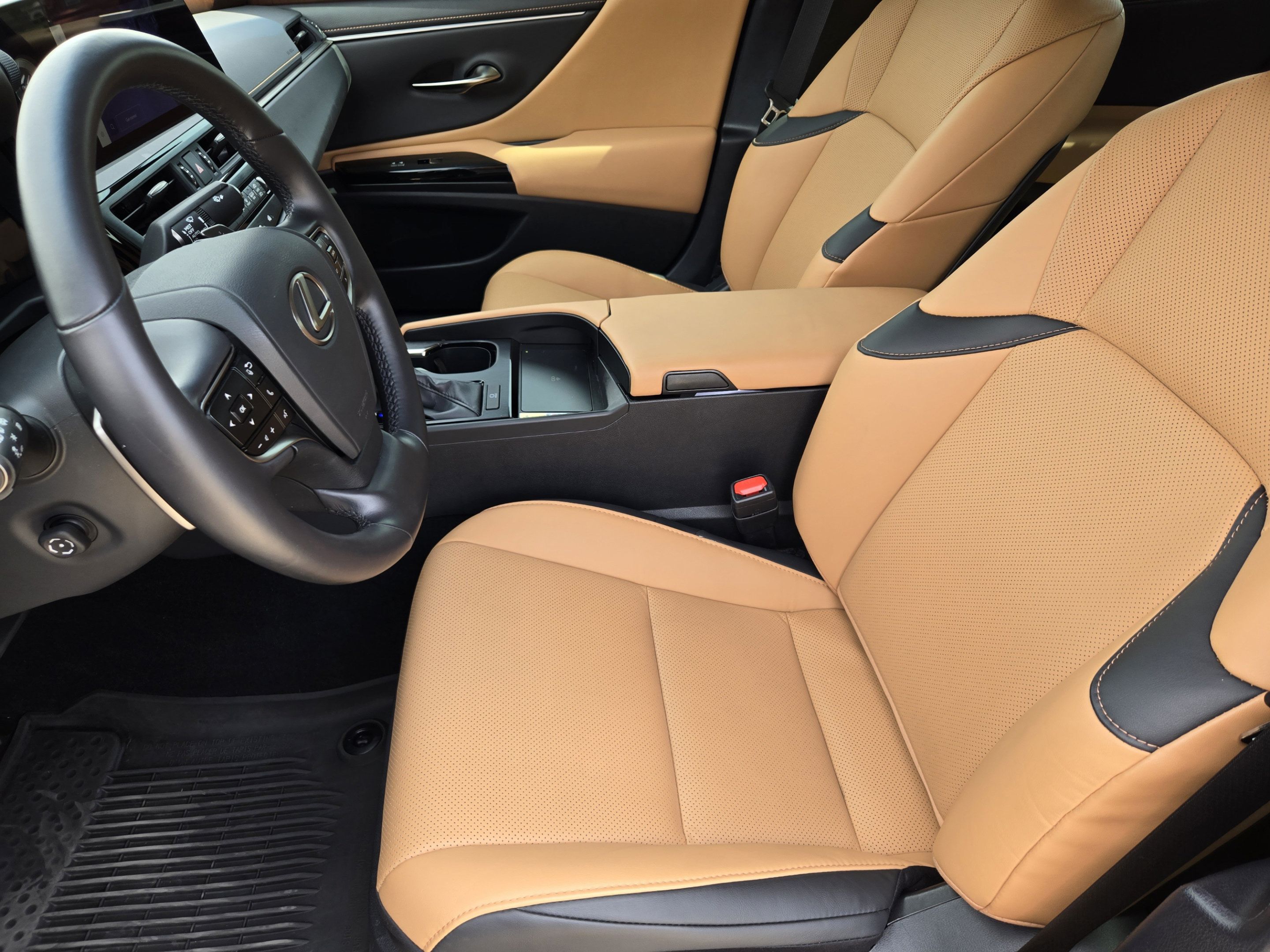 Used 2025 Lexus ES 350 w/ Premium Package FWD image 9