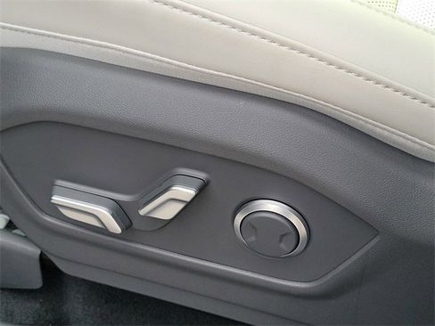 New 2026 Hyundai Santa Fe SEL image 16