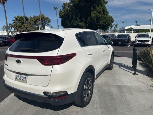 Used 2022 Kia Sportage LX image 18