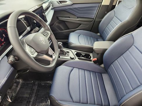 New 2026 Volkswagen Taos SEL AWD/4WD image 4