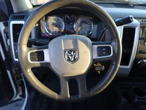 Used 2009 Dodge Ram 1500 Truck SLT image 17