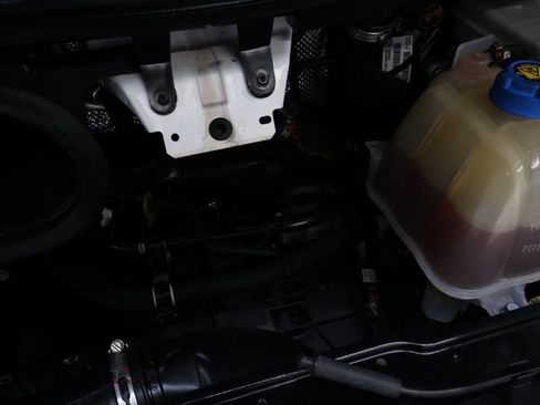 Used 2022 RAM ProMaster 2500 w/ Convenience Group image 20