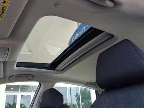 Certified 2025 Honda Accord SE image 8