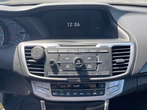 Used 2015 Honda Accord Sport image 11